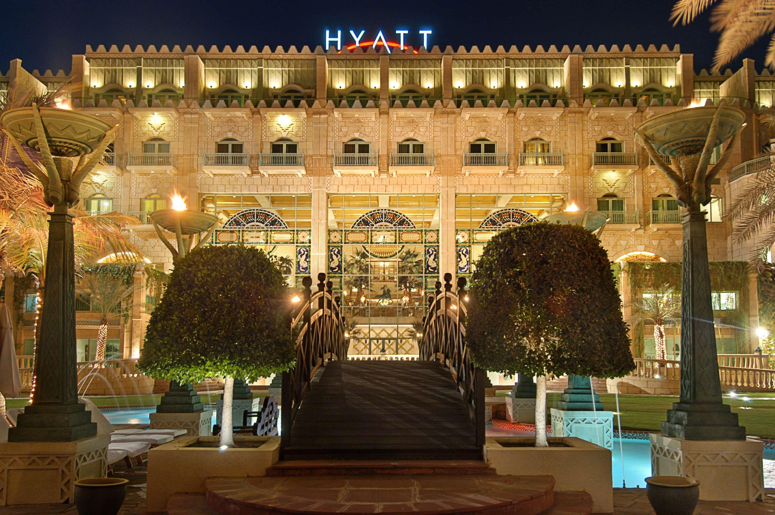 Grand Hyatt Muscat Hotel Buitenkant foto